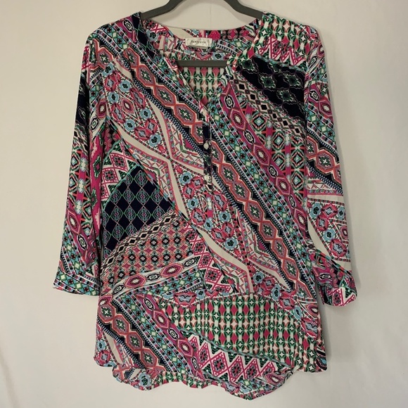 Van Heusen Womens Shirt Size Small Petite Multi Color Pink Button Sleeves Cruise - Picture 1 of 11